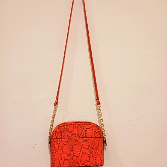 Steve Madden Orange Snakeskin Crossbody Purse - Picture 2 of 4